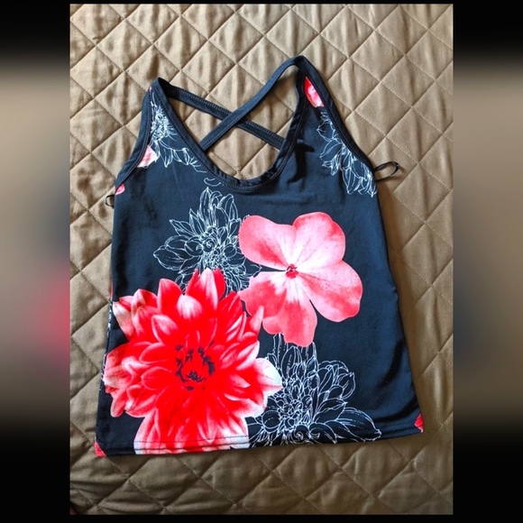 Floral Summer Top - Picture 1 of 2